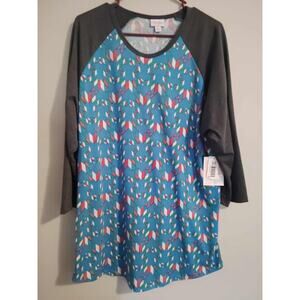LULAROE Women's 3/4 Sleeve / Style Randy / Women's Size 3XL Shirt